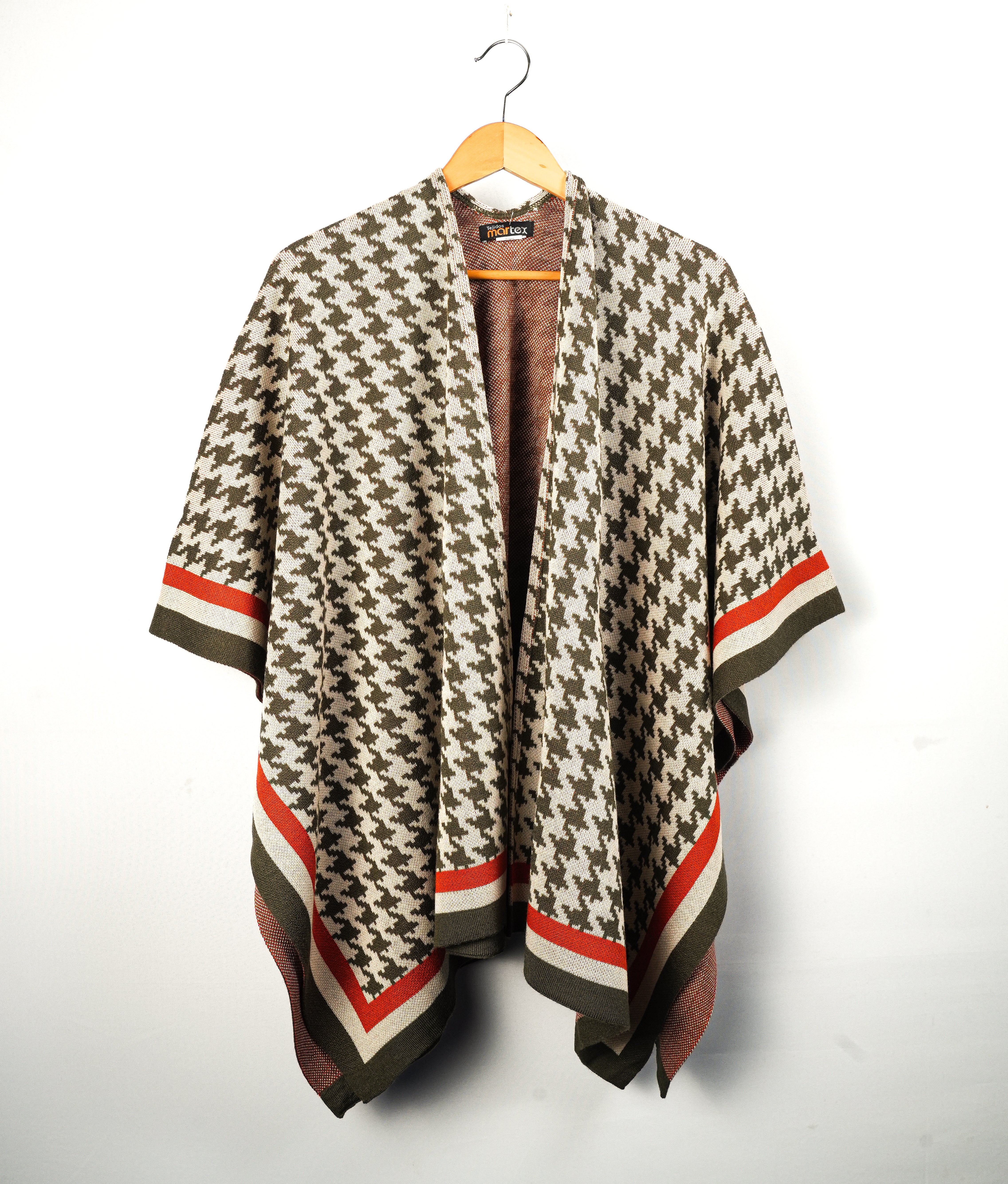 Poncho Saratano