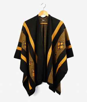 Poncho Pacha