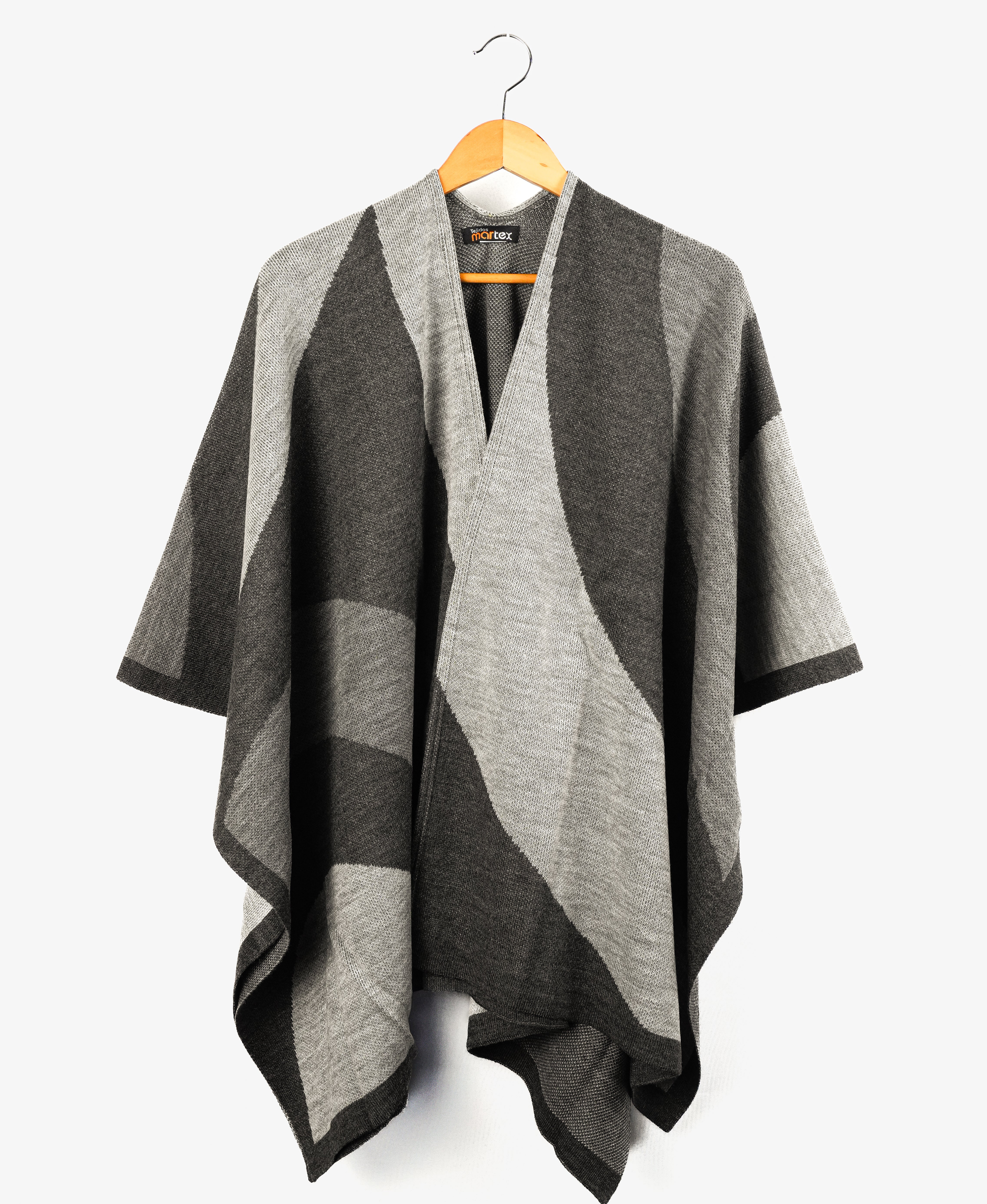 Poncho Ciclon