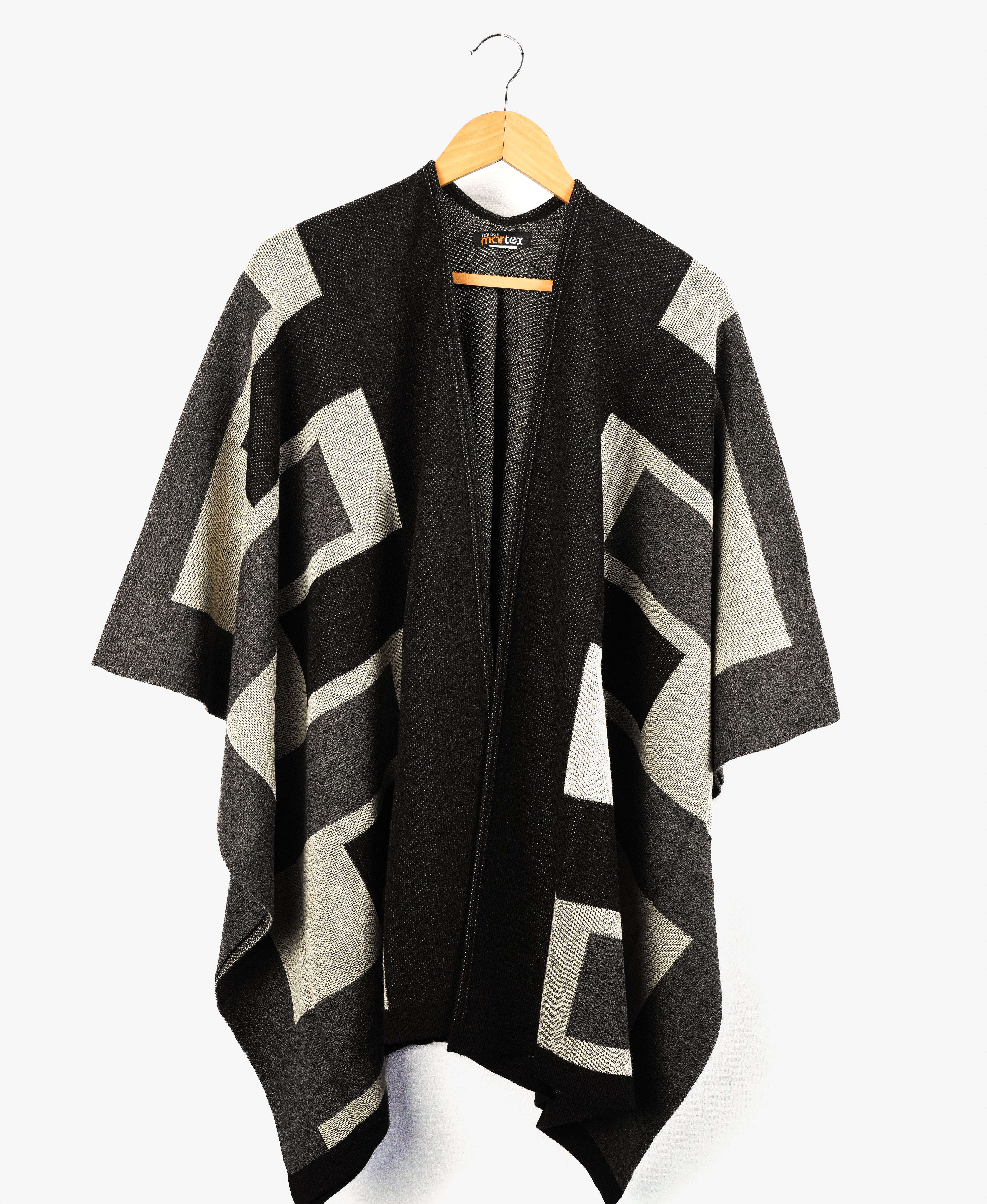 Poncho Maya