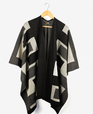 Poncho Maya